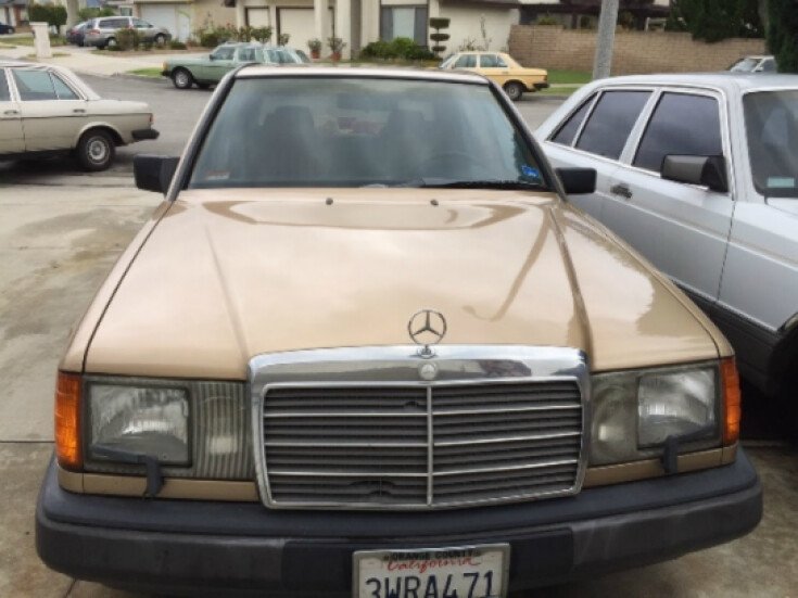 Thumbnail Photo undefined for 1987 Mercedes-Benz 300D Turbo